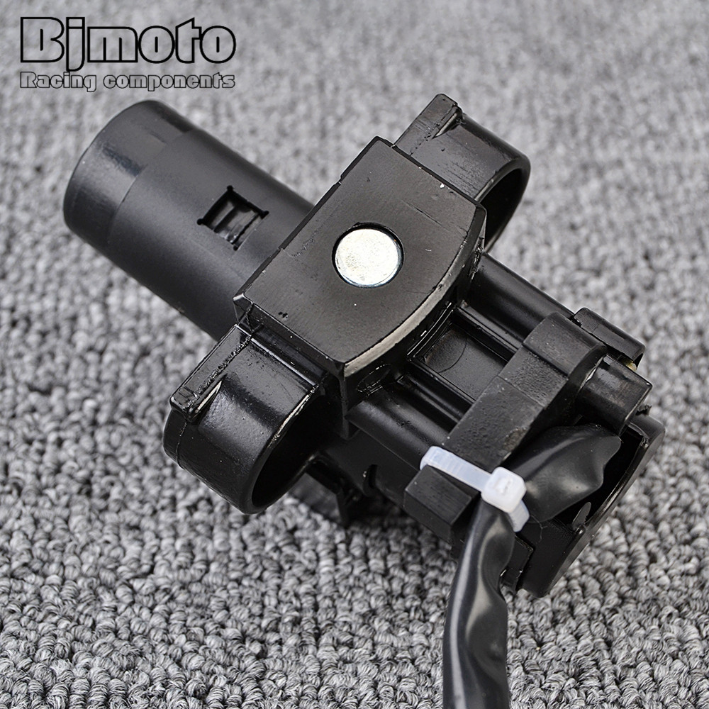 สวิตช์จุดระเบิดพร้อมกุญแจสําหรับ Honda CB250 CB400 CB500 CBR1100XX VFR750F NSR CBR VFR RVF XLV 250 400 600 900 1000 750F 800Fi