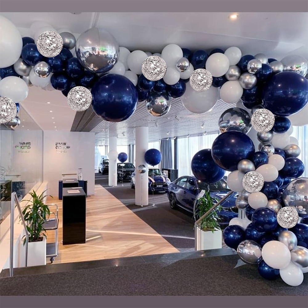 ชุดลูกโป่งตกแต่งสีน้ำเงิน-เงิน-ขาว 131 ชิ้น พร้อมอุปกรณ์เสริม สำหรับวันเกิด งานแต่ง งานจบการศึกษา งานพรอม 2025