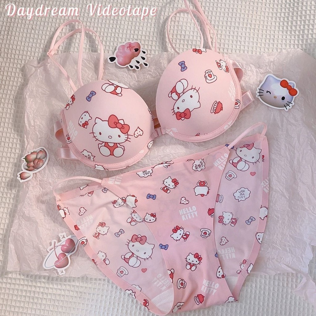 น่ารักหวาน Hello Kitty สไตล์ชุดชั้นในออกแบบปุ่มด้านหน้าหน้าอกแสดงหน้าอกใหญ่รวบรวมบราผ้าไหมนุ่มความงามกลับระบายอากาศชุดชั้นในชุดสำหรับผู้หญิง