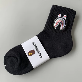 Bape ถุงเท้ากีฬา ปักลาย สีพื้น สําหรับผู้ชาย ผู้หญิง