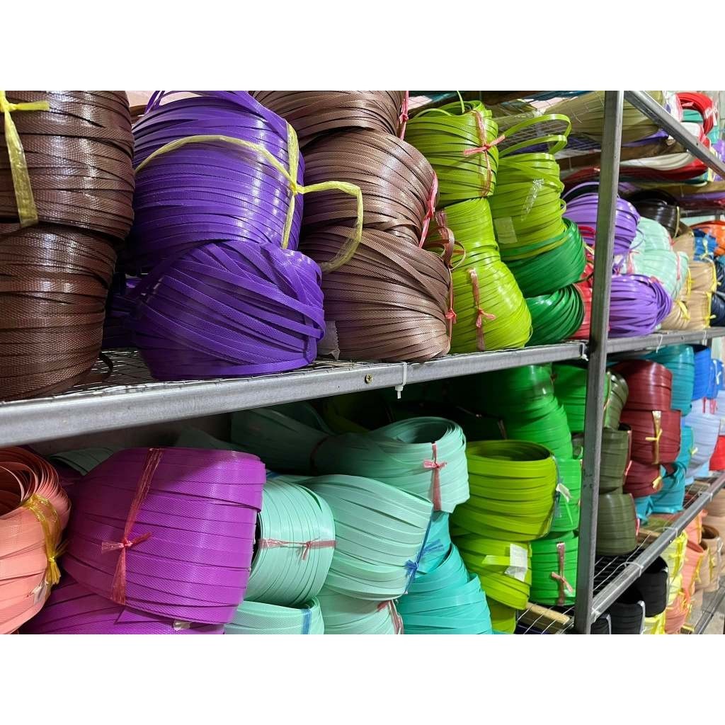 เส้นพลาสติกสาน 6 มิล มัดละ ครึ่งกิโล มีของพร้อมส่ง สายง่ายเส้นนิ่ม ราคาถูก ได้ความยาว มีปลายทางเลือกสีได้เลย