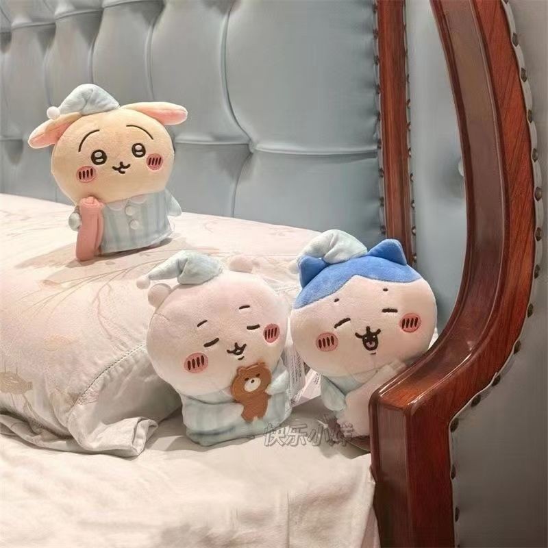 Chiikawa chikawa chikawa chiikawa chiikawa น่ารักชุดนอนชุดตุ๊กตาตุ๊กตาตุ๊กตาตุ๊กตา