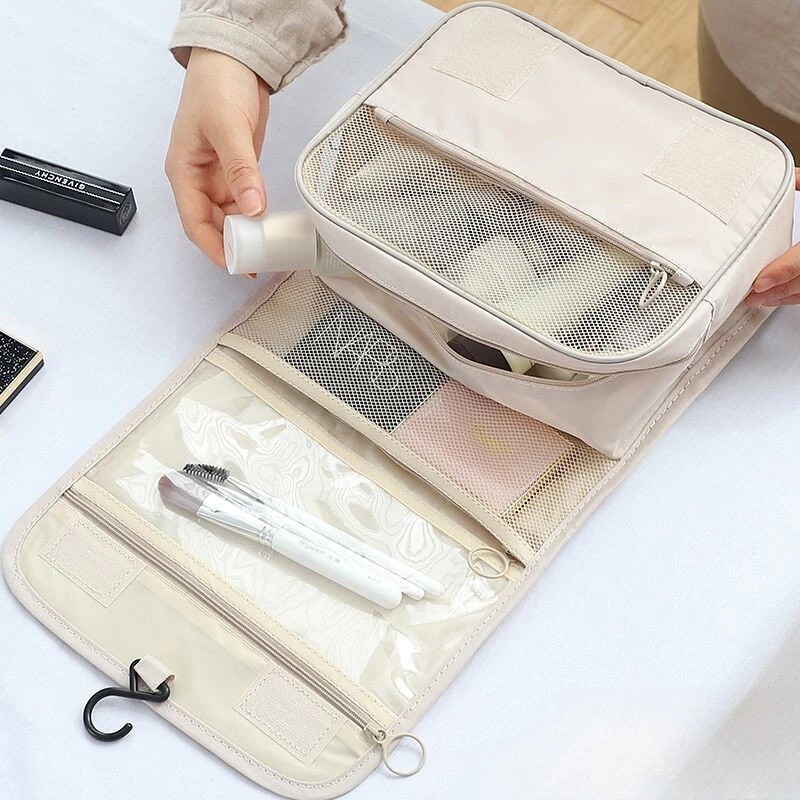 【พร้อมสต็อก】หนัง PU กระเป๋าใส่เครื่องสำอางค์ ทรงหมอน พาพาสะดวก จุของได้เยอะ อเนกประสงค์