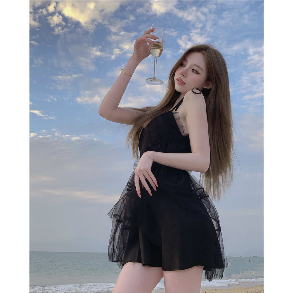 สาวร ้ อนหวานตาข ่ ายสลิงชุดหญิงฤดูใบไม ้ ผลิสีดํา Ruffled กระโปรงสั ้ นเอวแคบเซ ็ กซี ่ เจ ้ าหญิง Puffy กระโปรง