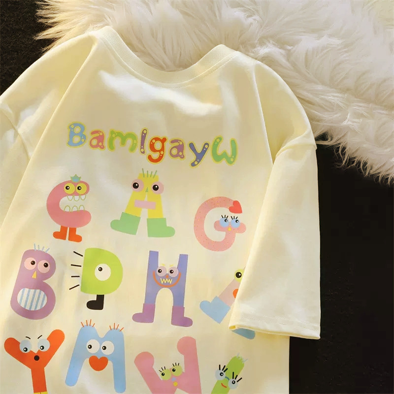 【Polyester】เสื้อยืดคอกลม แขนสั้น พิมพ์ลายตัวอักษร น่ารัก ทรงหลวม สร้างสรรค์ ฤดูร้อน สําหรับผู้หญิง นักเรียน