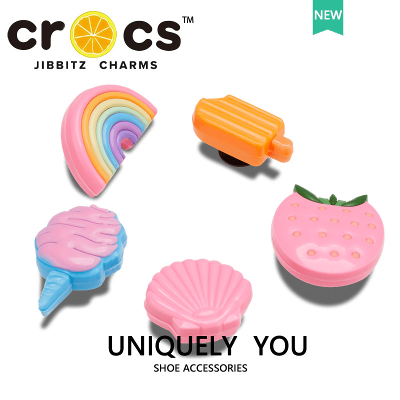 Jibbitz crocs charm แท้ หัวเข็มขัดรองเท้า ลายการ์ตูน สีรุ้ง น่ารัก อุปกรณ์เสริมรองเท้าสตรอเบอร์รี่
