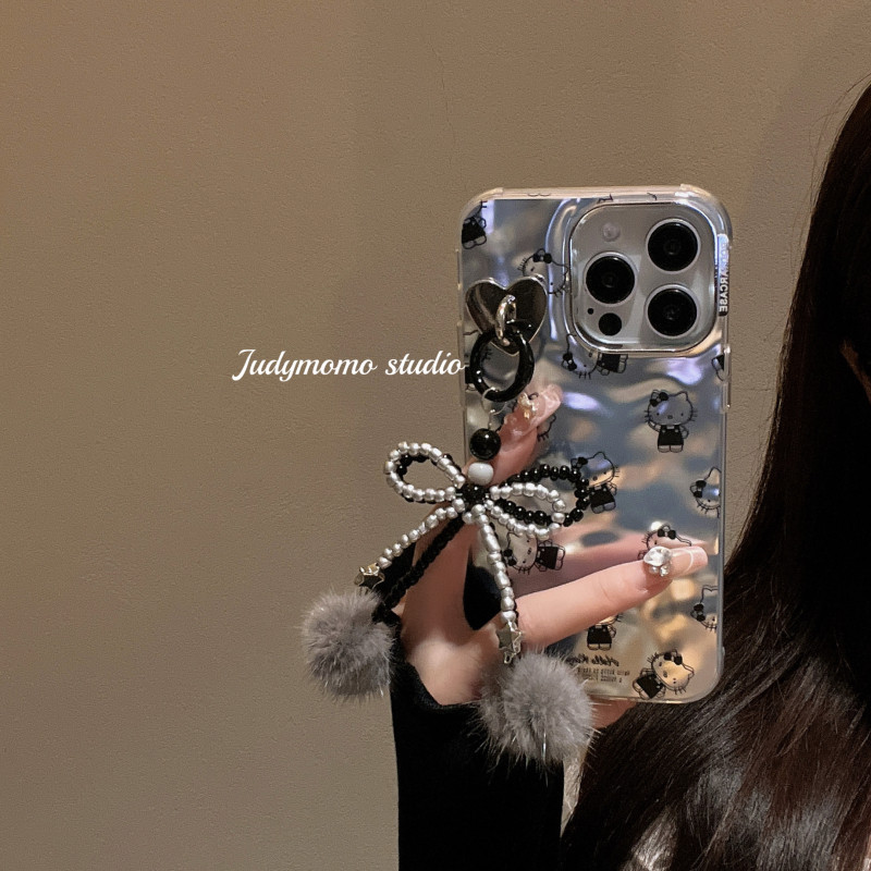 Huiwanju สีดําและสีขาว kt โซ่ลูกขนน่ารักสําหรับ iPhone15 เคสโทรศัพท์มือถือ 14promax fpr iphone 13 ใหม่ 12 ซิลิโคน 11 ป้องกันการล่มสลาย.