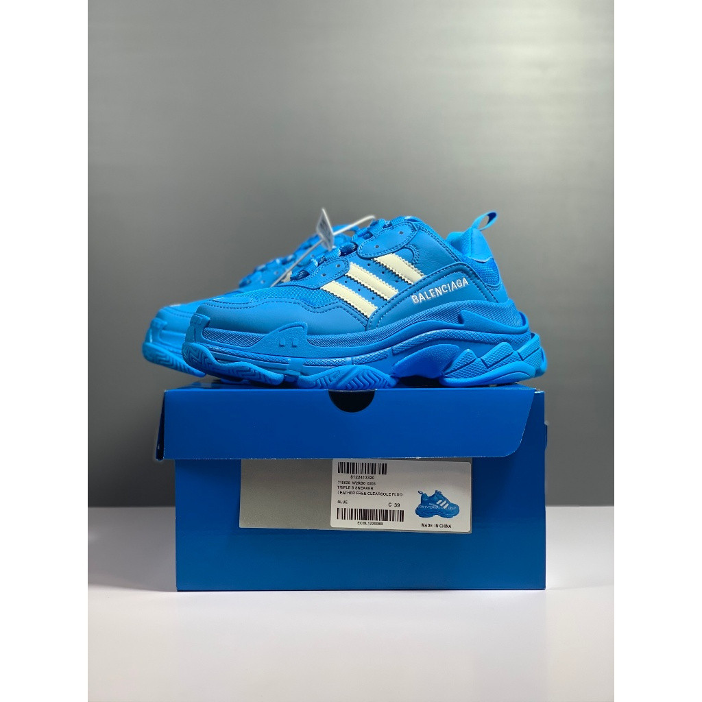 รองเท้าผ้าใบย้อนยุค TRIPLE S รุ่น Original Eight-Layer Combination จาก BLCG & AD