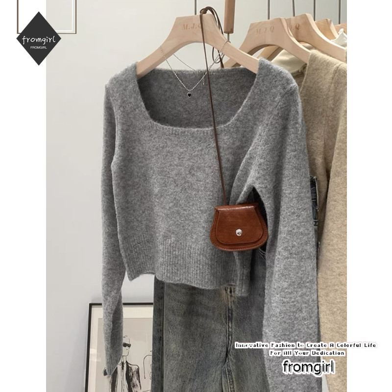 เสื้อครอปแขนยาว ผ้าถัก คอสี่เหลี่ยม อเนกประสงค์