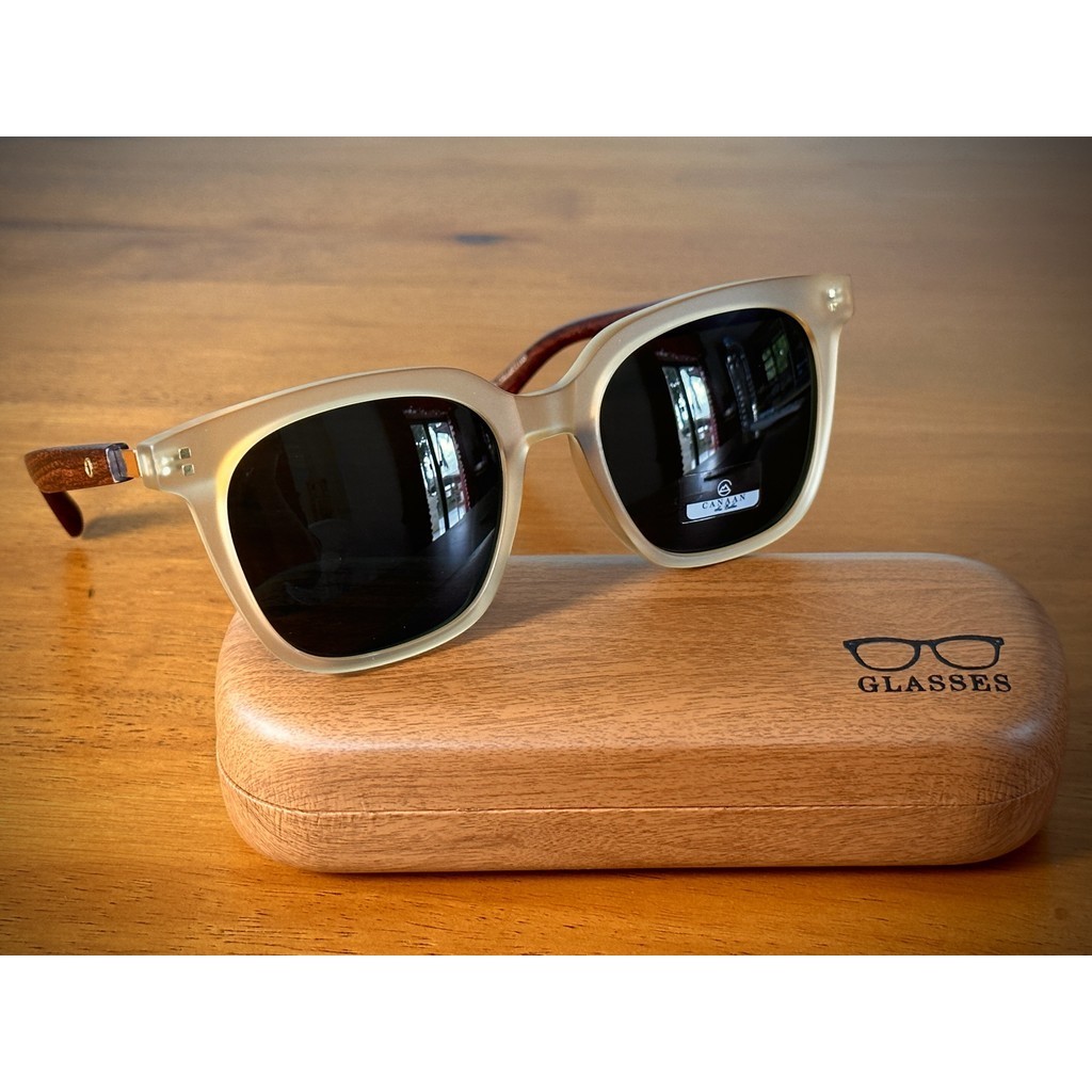 CANAAN แว่นตาแฟชั่นสุดคูลสีใสขุ่น ขาลายไม้