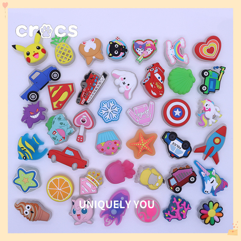 Crocs Jibbitz หัวเข็มขัดรองเท้า LED รูปโปเกม่อน ดอกไม้ น่ารัก แฟชั่น อุปกรณ์เสริมรองเท้า