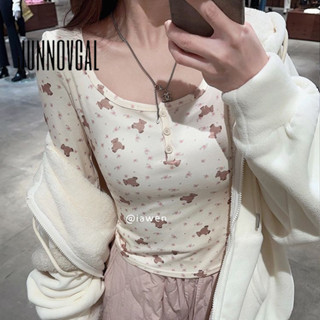 JUNNOVGAL เสื้อยืดผู้หญิงสีตัดกันหมีพิมพ์แขนยาวสไตล์ใหม่ทุกก…