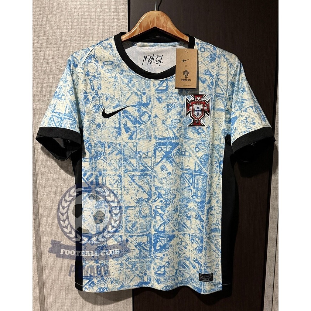 New!! เสื้อฟุตบอลทีมชาติ โปรตุเกส Away เยือน ยูโร2024 [ 3A ] เกรดแฟนบอล ขาว ตรงปกเหมือนต้นฉบับ กล้ารับประกันคุณภาพสินค้า