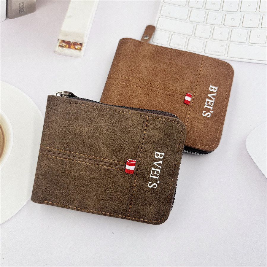 ใหม่ กระเป๋าสตางค์ใบสั้น มีซิป แนวนอน ใส่เหรียญได้ 80% สไตล์เรโทร สําหรับผู้ชาย 2024