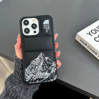เคสโทรศัพท์มือถือ ผ้าฝ้าย กันกระแทก ลายภูเขา สีขาวดํา สําหรับ iPhone 15 ProMax 15 14 ProMax 14 13 ProMax 12 11