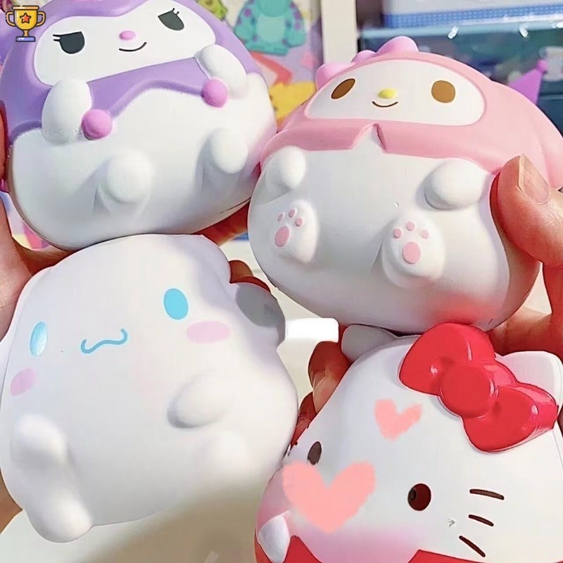 SANRIO ของเล่นบีบสกุชชี่บีบสกุชชี่ รูปลูกพีช ช่วยบรรเทาความเครียด TR