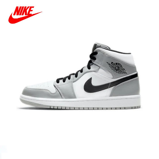 ♞,♘ของแท้ 100% Nike Air Jordan 1 Mid 'Light Smoke Grey ไนกี้ รองเท้าบาส สบาย ๆ