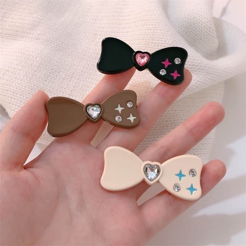 พร้อมส่ง  ราคา/ชิ้น กิ๊บติดผม กิ๊บโบว์  รูปหัวใจ ดาว ประดับโบว์ น่ารัก หวานแหวว เครื่องประดับ แฟชั่นสําหรับผู้หญิง
