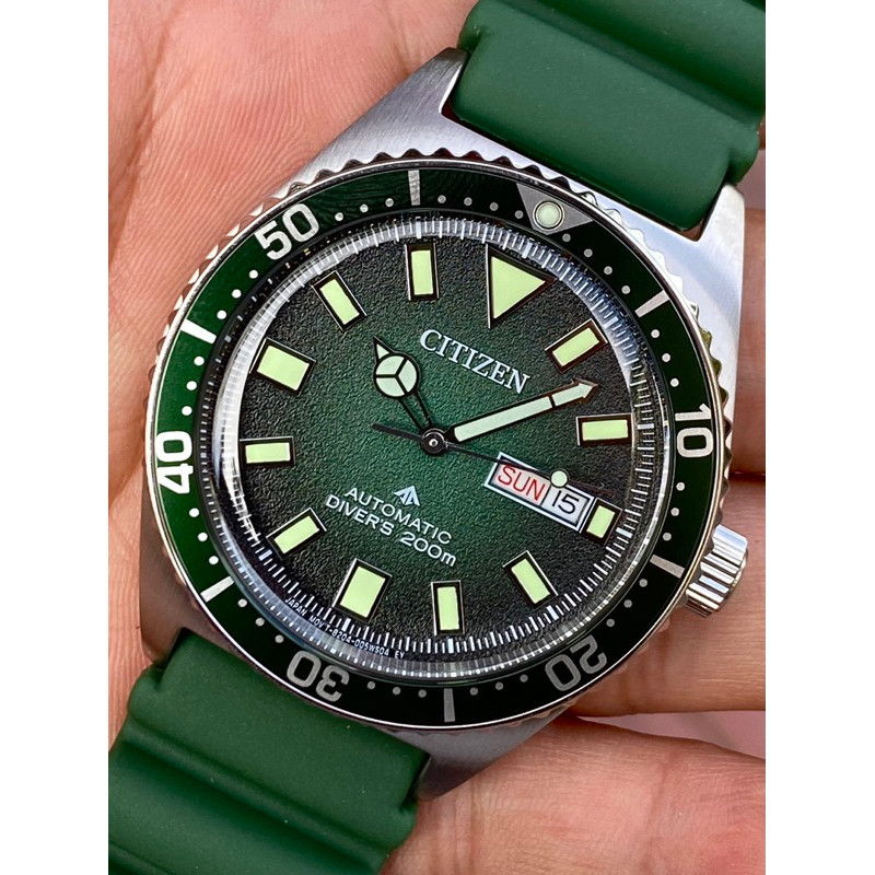 นาฬิกาข้อมือ Citizen Autumatic Diver’s 200M NY0121-09X