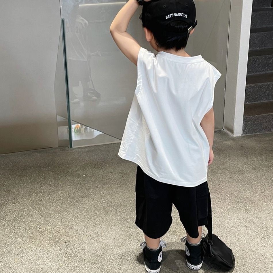 เสื้อยืดแขนกุด พิมพ์ลายตัวอักษร ทรงหลวม เข้ากับทุกการแต่งกาย แฟชั่นสไตล์เกาหลี สําหรับเด็กผู้ชาย