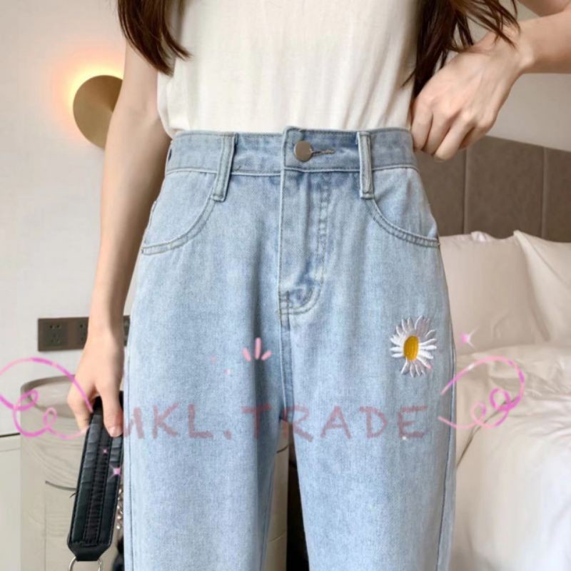 Cynthiaพร้อมส่ง กางเกงยีนส์ขายาว ทรงกระบอก ลายปักดอกไม้ รูปที่ 8
