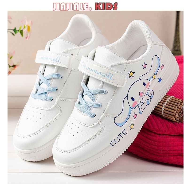 size 30-40 Cartoon Cinnamoroll ด้านล่างแบนรองเท้ากระดานสีขาวสาว Breathable Kuromi กีฬารองเท้านักเรียนสบายๆรองเท้าเดียว