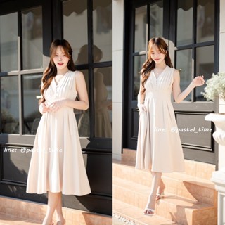 Aubrey Midi Dress : สีครีม