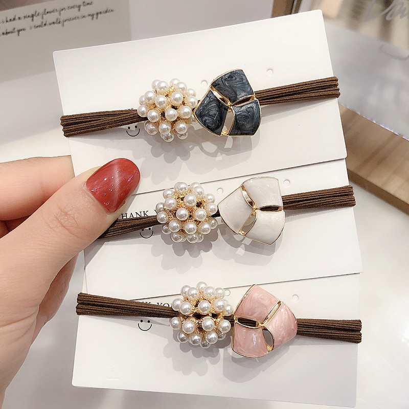 เวอร ์ ชั ่ นเกาหลีสุภาพสตรี Pearl Clover ผม Tie ยาง Band Influencer สไตล ์ เดียวกันน ่ ารักหนัง Mori แหวนผม Headdress