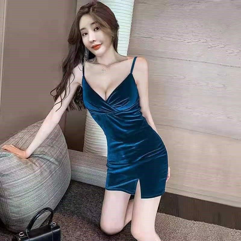 ชุดเดรสกระโปรง คอวี ผ้ากํามะหยี่ สีทอง เซ็กซี่ เข้ารูป เหมาะกับฤดูใบไม้ร่วง และฤดูหนาว สําหรับสตรี