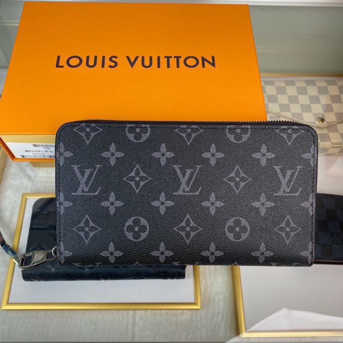 ♞,♘,♙Louis VuittonM62581 Zippy Organizer กระเป๋าสตางค์ใบยาวมีซิป