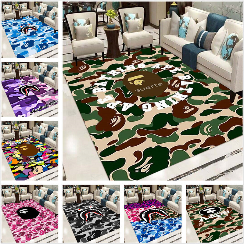 A BATHING APE แบรนด์แฟชั่น ก อาบน้ํา กpe พรมพิมพ์ลายฉลามคนดังทางอินเทอร์เน็ตพื้นที่ห้องนั่งเล่นโซฟาพรมปูพื้นคลานเด็กดูดซับขอบประตูและเสื่อกันลื่น-1