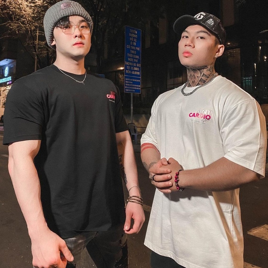 เสื้อยืดแขนสั้นลําลอง ระบายอากาศ พิมพ์ลายตัวอักษร ทรงหลวม ขนาดใหญ่ แนวสตรีท เหมาะกับการเล่นฟิตเนส กีฬา แฟชั่นสําหรับผู้ชาย 0321 - รูปที่ 2