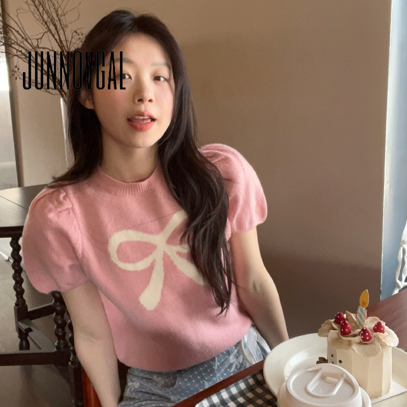 Junnovgal เสื้อยืดคอกลม แขนสั้น ผ้าถัก สีพื้น สไตล์ใหม่ สําหรับผู้หญิง 2024