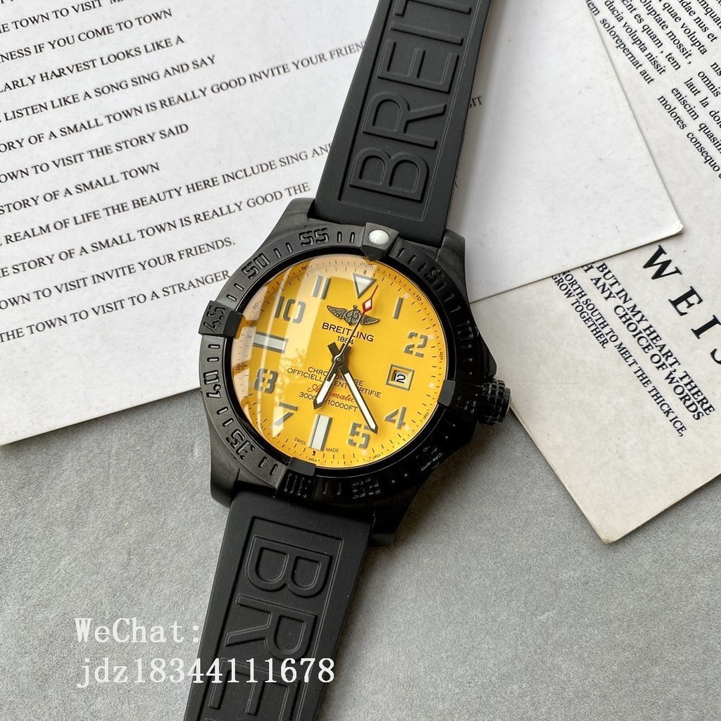 นาฬิกาข้อมืออัตโนมัติ Breitling Avenger Series ขนาด 44 มม. สําหรับผู้ชาย