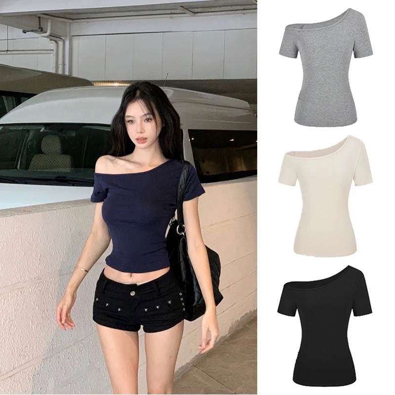 Anata เสื้อยืดแขนสั้นโชว์ไหล่ สไตล์สาวแซ่บเซ็กซี่ สำหรับผู้หญิง รุ่นใหม่ปี 2025 ทรงกระชับตัว สีทึบ เสื้อครอปทรงเข้ารูป