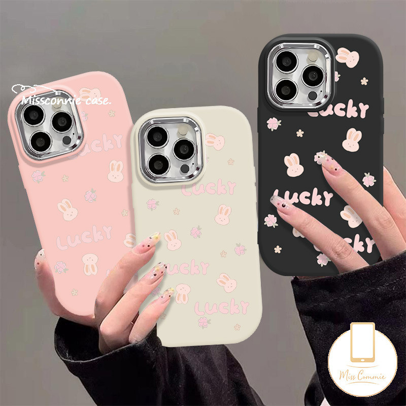 สําหรับ Oppo A60 A18 A9 A57 A16 A78 A35 A15 A5 A38 A53 A58 A12 A7 A5s A17K A3s A74 A52 A55 A17 A11 A15s A76 A77 A54 A98 Reno 5F 4F 5 การ ์ ตูน Lucky สีชมพูกระต ่ ายชุบโลหะเลนส ์ เคส