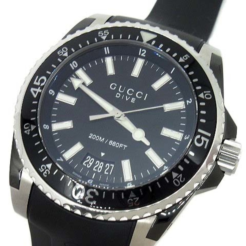Gucci Dive 136.2 YA136204 Quartz Mens Watch Black Direct from Japan Secondhand