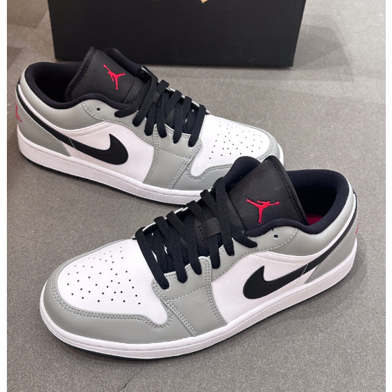 ของแท้ 100 % Nike Air Jordan 1 Low Light Smoke Grey สีเทา