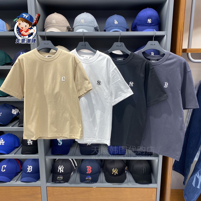 Ny แขนสั้น ฤดูใบไม้ผลิ ใหม่ คลาสสิก ป้ายเล็ก หลวม และระบายอากาศ เสื้อยืดกีฬา สําหรับผู้ชาย และผู้หญิง ครึ่งแขน เทรนด์