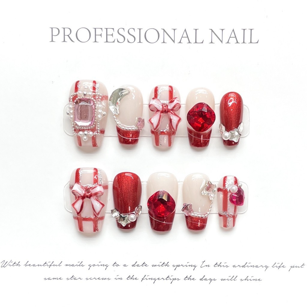 【HANDMADE】เล็บปลอม ประดับโบว์ เพชรเทียม สีแดง ใช้ซ้ําได้ ถอดออกได้ สําหรับตกแต่งเล็บ