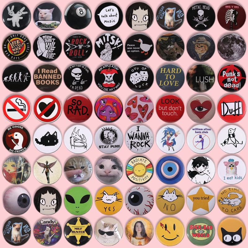 ขายดี 100 แบบ เข็มกลัดดีบุก รูปการ์ตูนแมวน่ารัก สําหรับกระเป๋าเป้สะพายหลัง เสื้อ