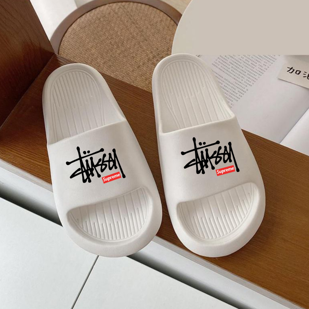 Putih รองเท้าแตะโลโก้สีขาวใหม่ล่าสุด BAPAU STUSSY สําหรับผู้ชายและผู้หญิง