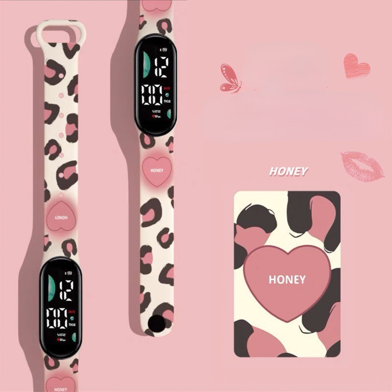 SANRIO Pochacco Kuromi นาฬิกาข้อมืออิเล็กทรอนิกส์ มีไฟ LED สายซิลิโคน กันน้ํา สําหรับเด็ก - รูปที่ 3