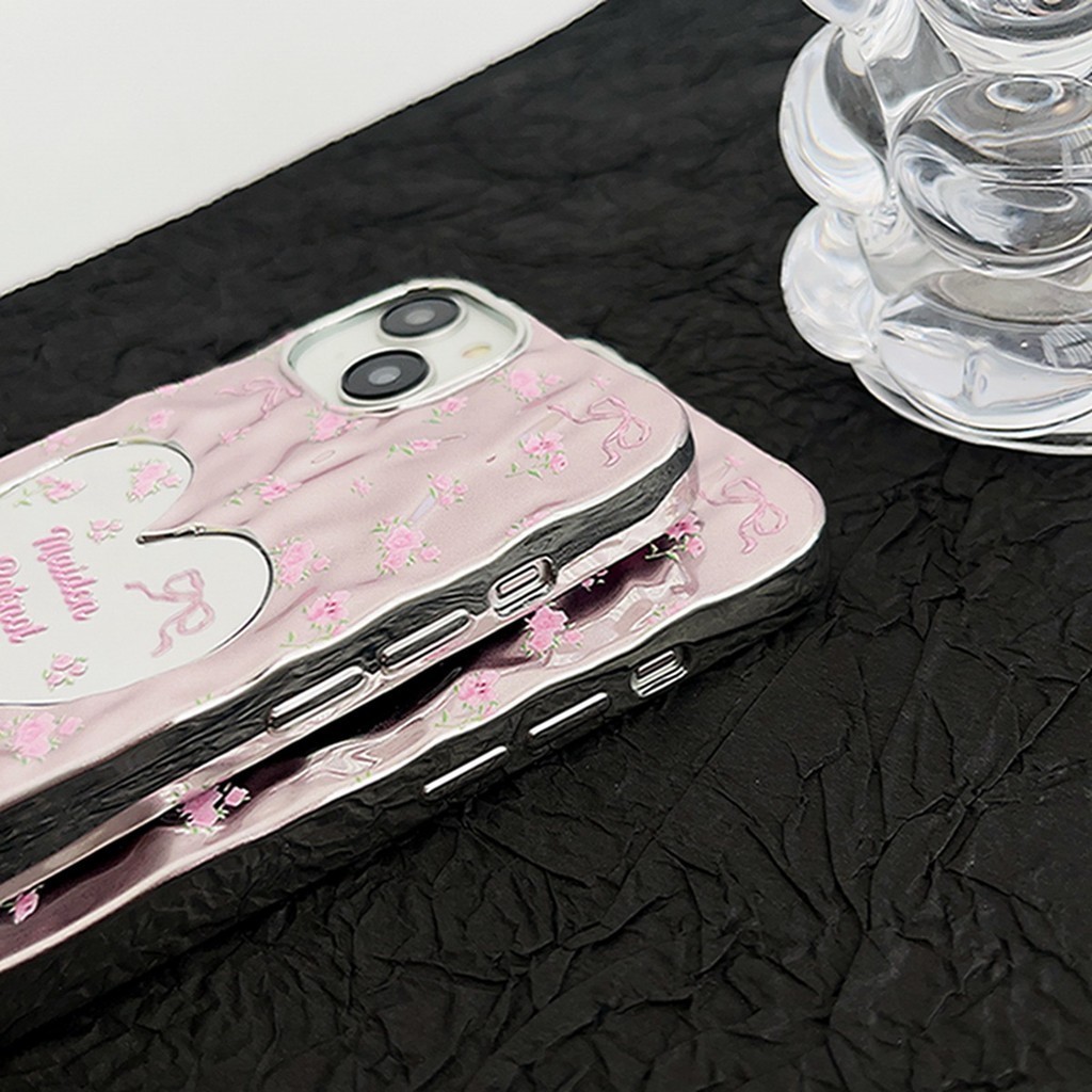 กรณีเข้ากันได้กับ iPhone 16 Pro Max11 12 13 14 15 สีชมพู Bowtie ดอกไม้รูปแบบ Soft TPU Anti-scratch กันกระแทกโทรศัพท์มือถือกรณี Dirt Resistance เปลือกป้องกัน