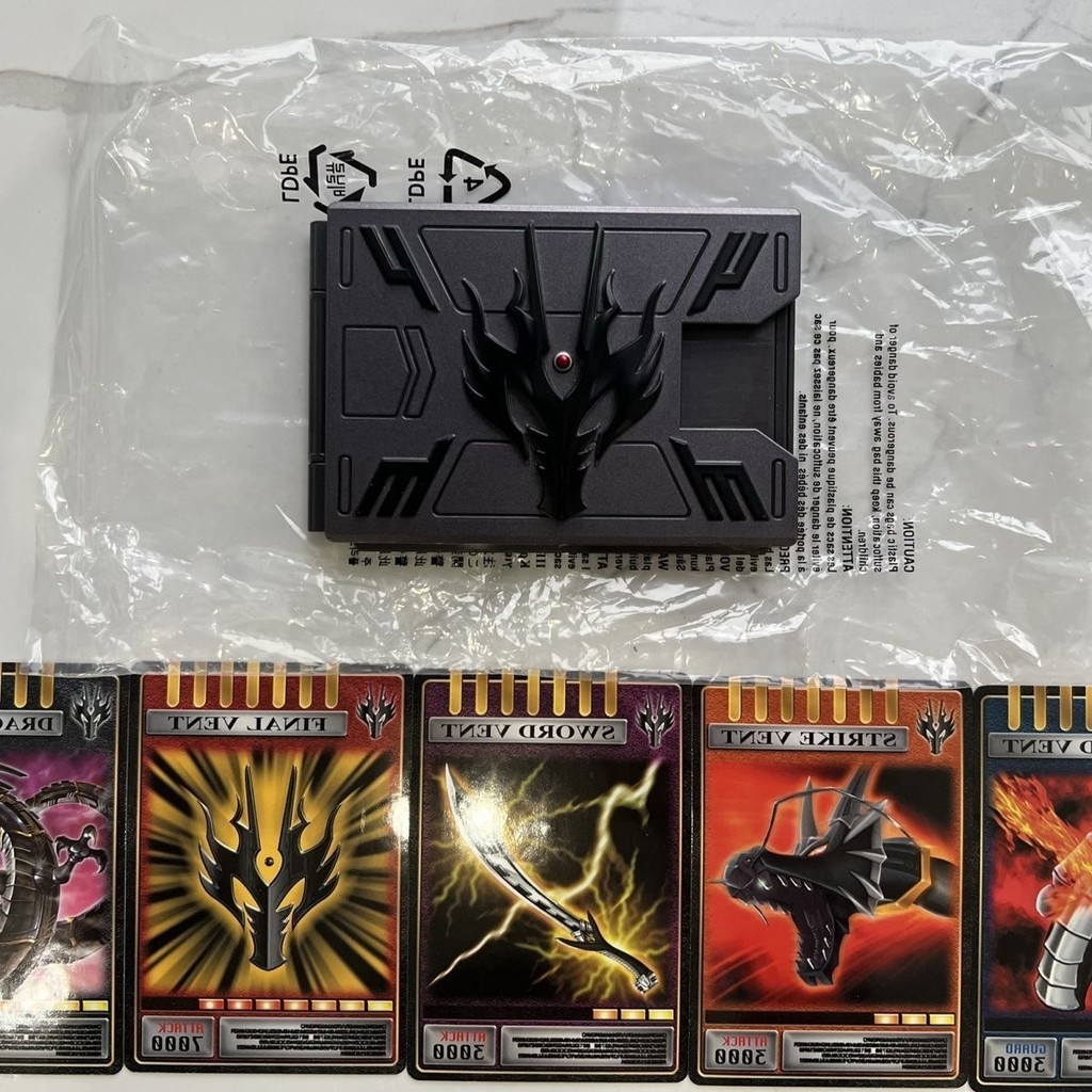 Bandai ของแท้ หน้ากาก csm Dragon Rider Dragon Tooth Card Box Knight Deluxe Edition Full Card Dragon Tooth King Snake ส่งฟรี