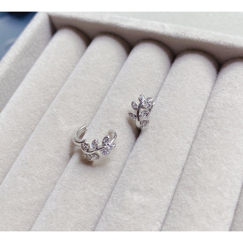 ต่างหูห่วง 203_goodgift_station-🌿🌿Leaf Hoop 925 sterling silver earrings 🌿🌿 ต่างหูเงินแท้ ห่วงกลมแบบ