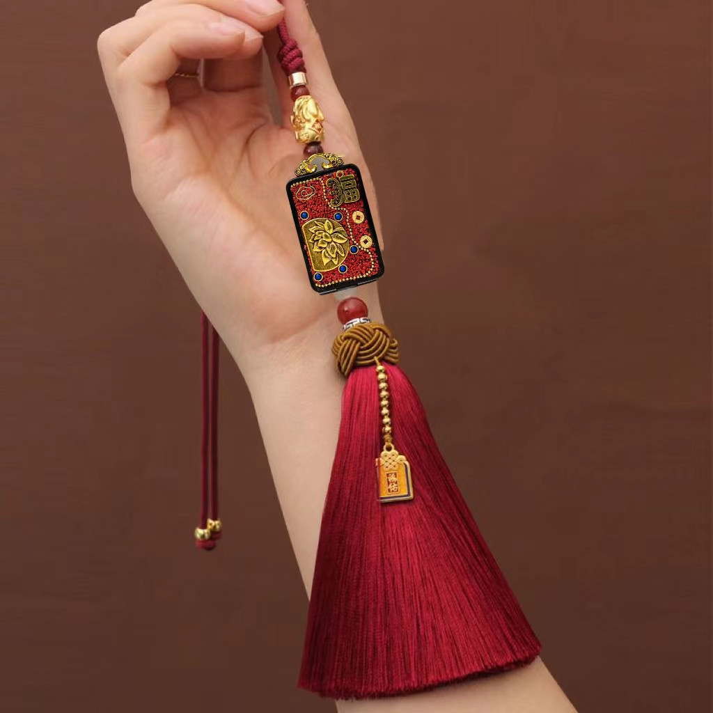 จี้รถโบราณ Hongfu Qitian ไม้มะเกลือดำ ของแท้ ระดับสูง เครื่องรางสันติภาพ ของประดับแขวน