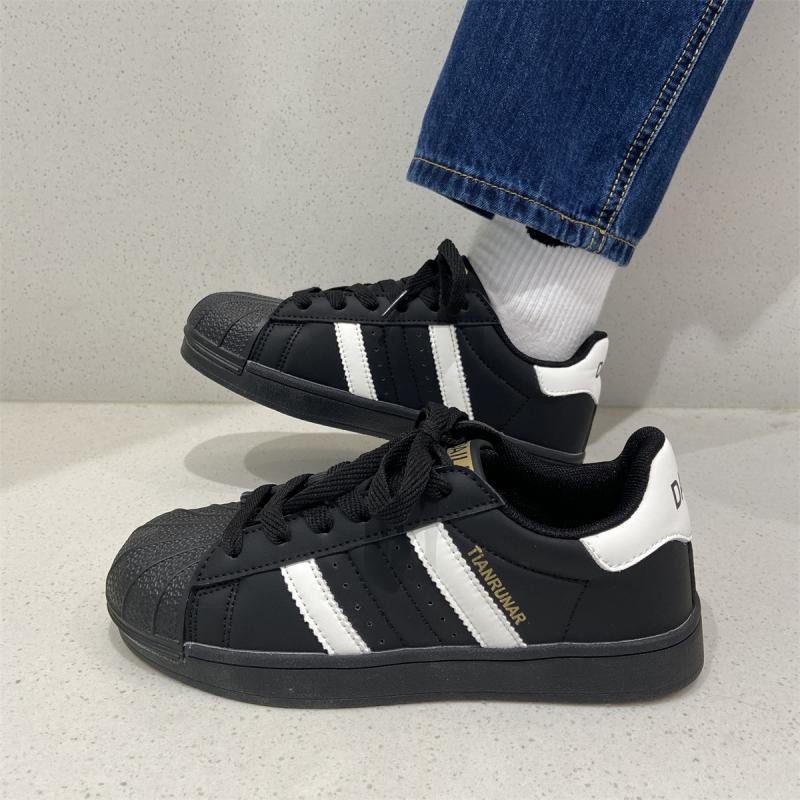 Shell Toe Gold Label รองเท้าผ้าใบสีดําของผู้หญิงระบายอากาศได้น้ําหนักเบารองเท้าผ้าใบพื้นหนาทุกการแข่