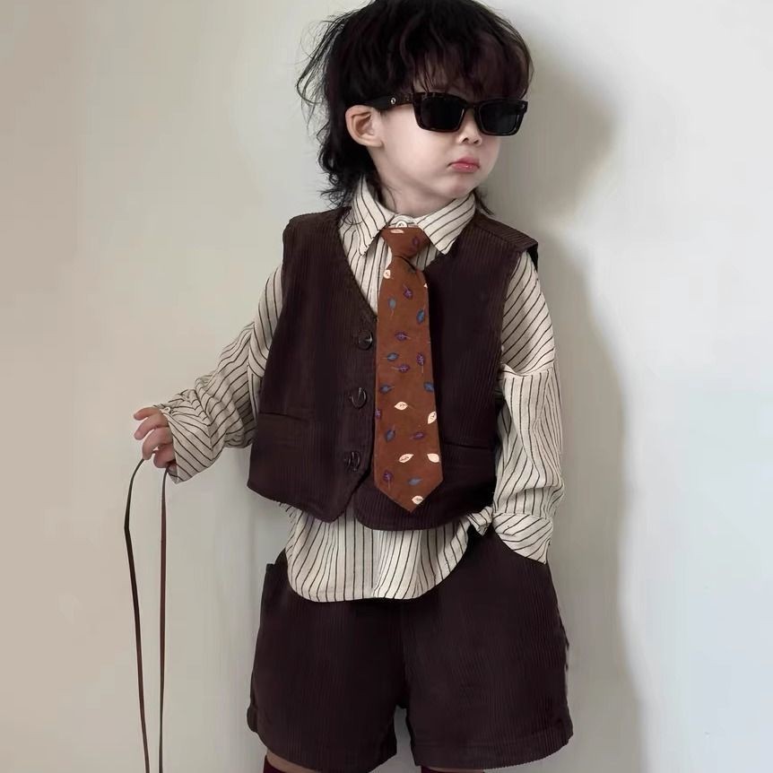 Milijia BOYS 2025 ชุดฤดูใบไม้ร่วงเด็ก Retro Corduroy เสื้อกั๊ก Boy สไตล์อังกฤษเสื้อลายชุดสี่ชิ้นอินเทรนด์