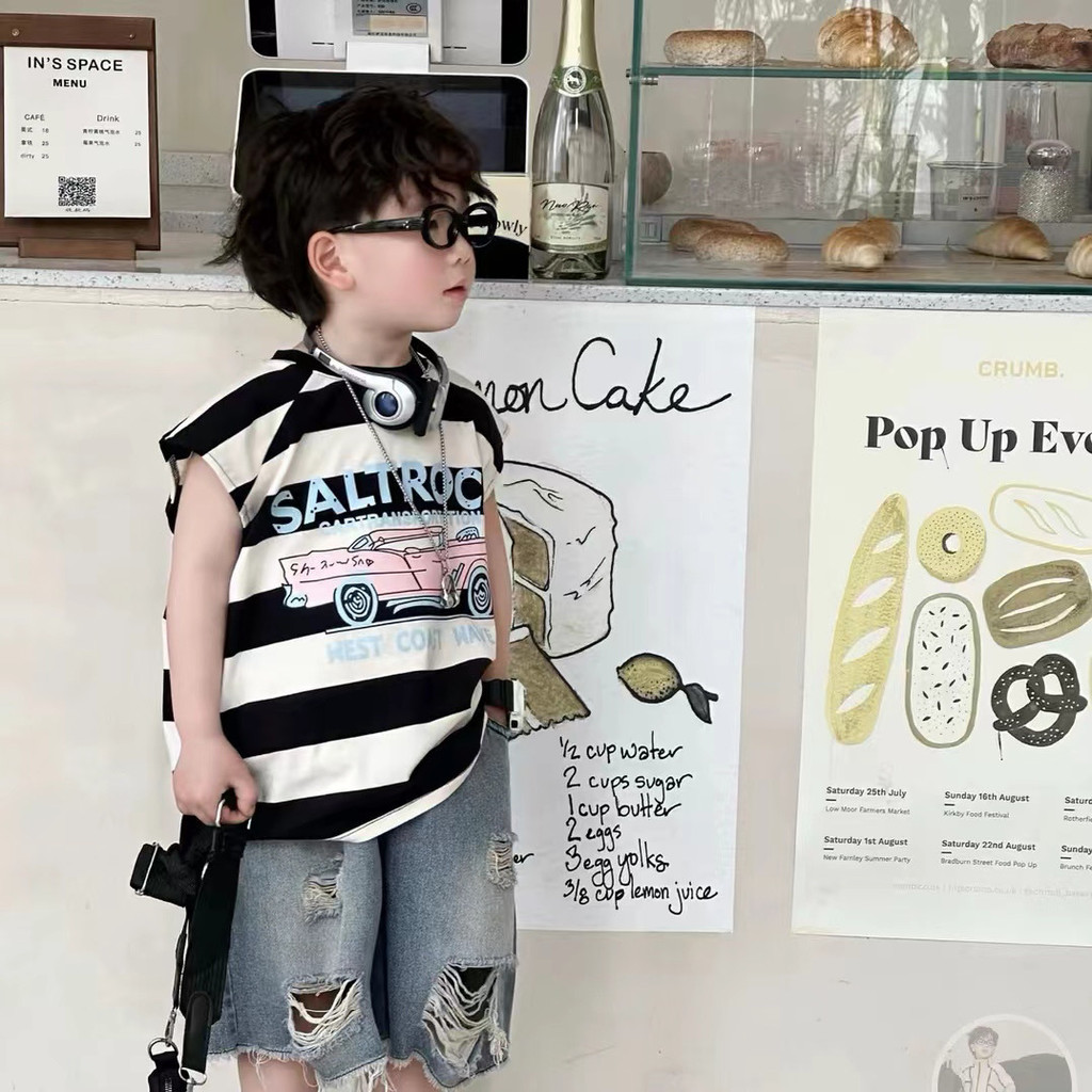 ชุดสูทเด็กชายฤดูร้อนสไตล์ใหม่เด็กลายเสื้อกั๊กแขนกุดเวอร์ชั่นเกาหลีฉีกกางเกงขาสั้นผ้ายีนส์สองชิ้นอินเทรนด์ - รูปที่ 3